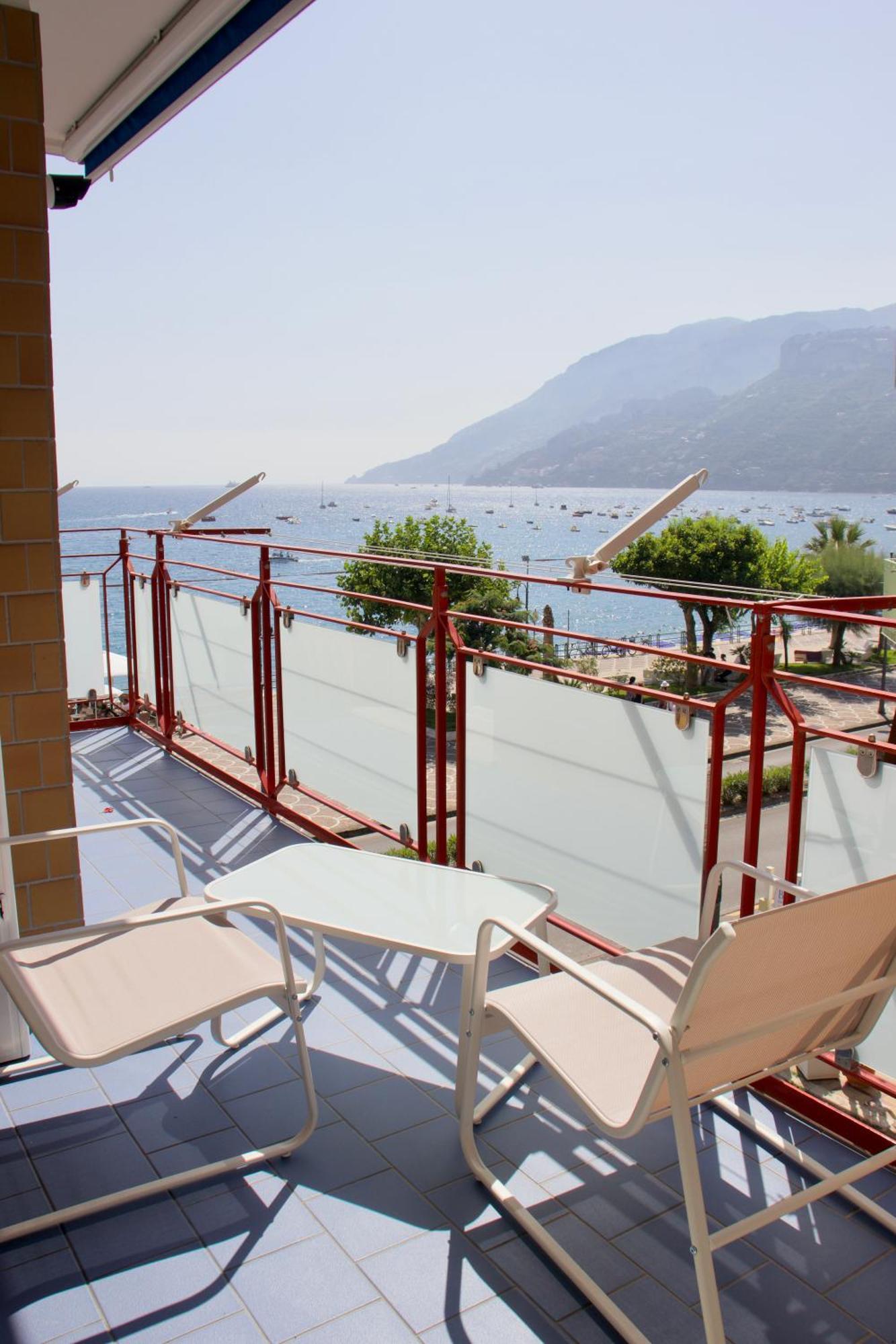 Blumare Amalfi Coast Apartment Maiori Exterior photo
